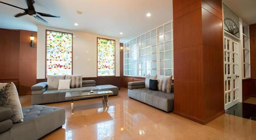 Nartsiri Hotel Ubon Ratchathani Dış mekan fotoğraf