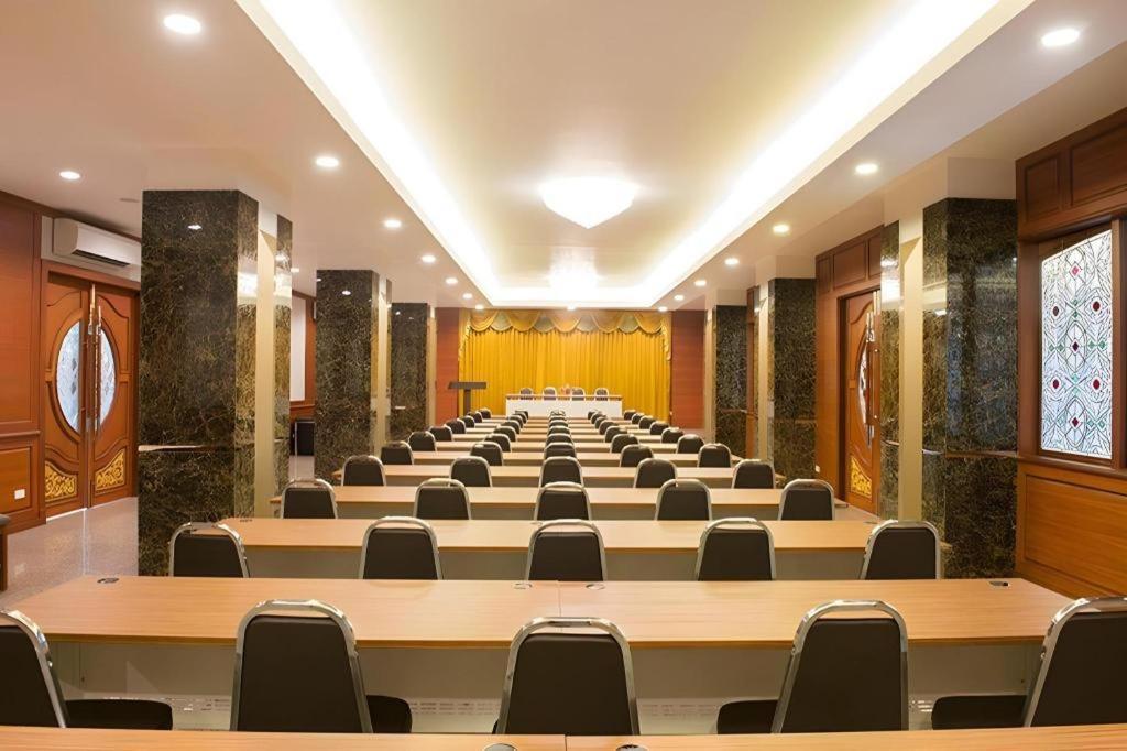 Nartsiri Hotel Ubon Ratchathani Dış mekan fotoğraf
